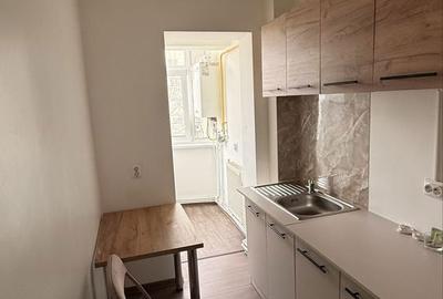Apartament cu 2 camere decomandat în Central - 3