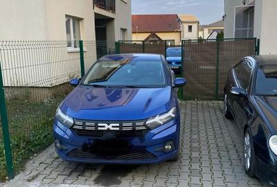 Apartament cu curte ,3 camere ,Selimbar ! - 2