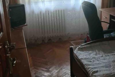 Apartament cu 3 camere decomandat în Central - 6