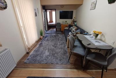 Apartament cu 2 camere, 45 mp, balcon, zona Eroilor - 2