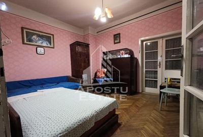 Casa alipita cu teren, necesita renovari, situata in zona... - 3