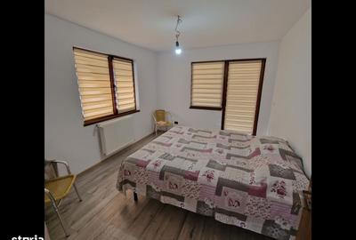 Casă cu 4 camere cu Teren 2676 Mp în Central - 3