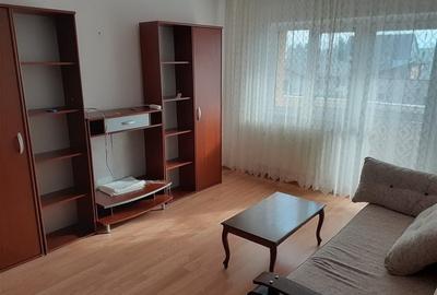 Apartament cu 2 camere decomandat în Astra