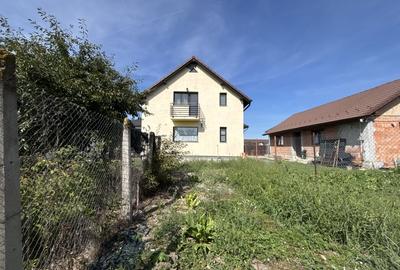 Casă individuală cu 4 camere cu Canalizare în Cristian - 5