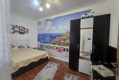 Casă cu 7 camere cu Teren 187 Mp în Calea Galați - 1