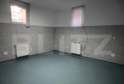 Spatiu autorizat medical de vanzare, 50 mp utili, zona centr Spatiu autorizat medical de vanzare, 50 mp utili, zona centr - 2