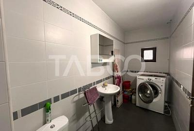 Casa de vanzare cu 5 camere 2 balcoane garaj incalzit 2 bai in Sibiu - 18