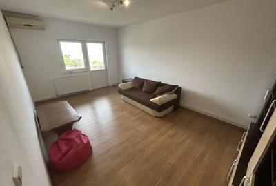 Apartament cu 3 camere decomandat în Girocului - 14