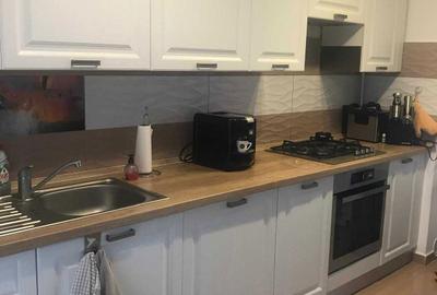 Apartament cu 4 camere decomandat în 13 Decembrie - 5