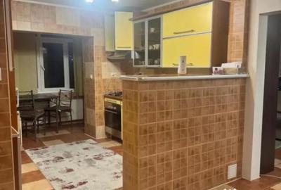 Apartament cu 3 camere decomandat în Obcini - 3