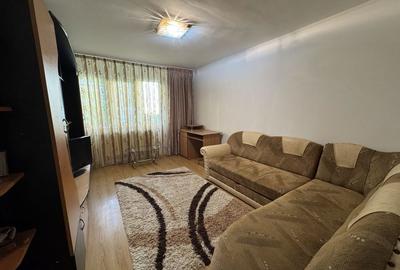 Apartament cu 2 camere decomandat în Apusului - 2
