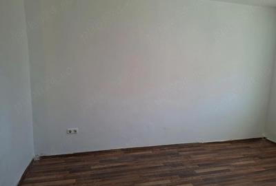 Garsonieră decomandată în Trei Stejari - 1