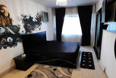 Apartament cu 2 camere decomandat, mobilat în P-ța Alba Iulia - 3