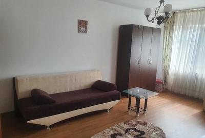 Nicolina 2,apartament 3 camere,decomandat,78mp,2bai,et.1,mobilat