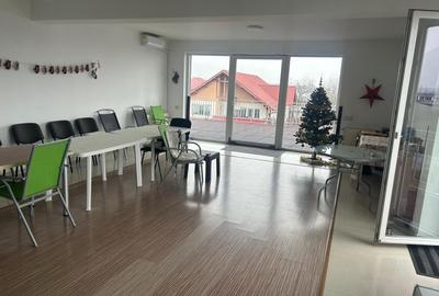 Apartament 130 mp + terasă 80 mp,intrare separată,centrala termica,curte mare - 4