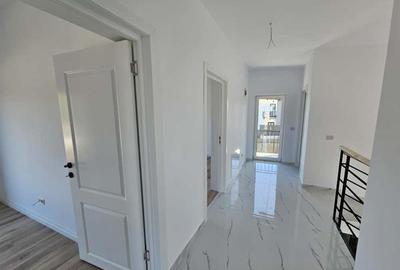 Casă cu 4 camere cu Canalizare în Aeroport - 11