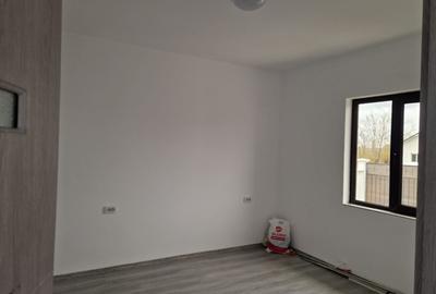 Agenție imobiliară vindem casă in Lumina - 4