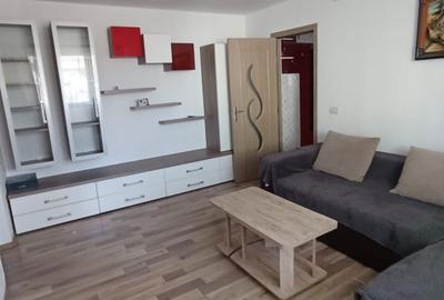 Apartament cu 2 camere semidecomandat în Nădab - 1
