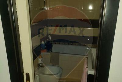 Apartament cu 3 camere de vanzare in zona Central - 5