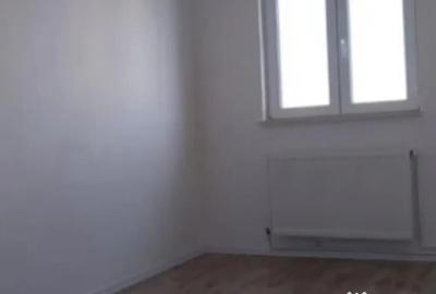 Apartament cu 2 camere decomandat în Florilor - 2