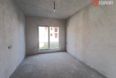 Duplex de vanzare cu 4 camere si teren de 290 mp - Giroc - 3