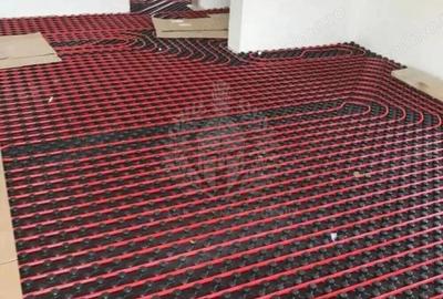 Casă cu 5 camere cu Teren 765 Mp în Păulești - 1