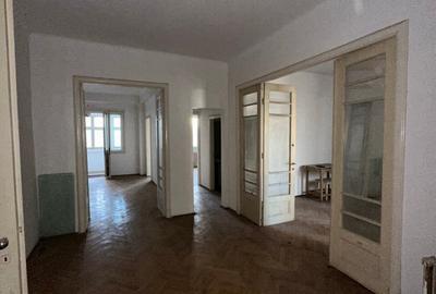 Apartament cu 4 camere semidecomandat în Armeneasca - 6