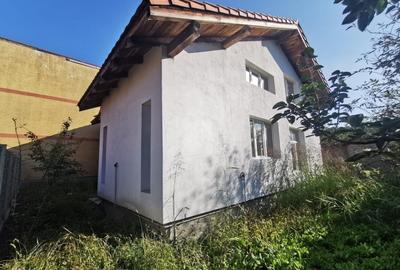 Casa De Vanzare La Rosu – Sagului- 650 - 2