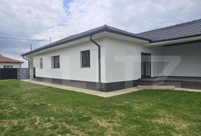 Casa 2 camere, 120 mp -7.8 ari teren . Lazuri - 15