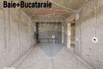 Casă cu 5 camere cu Teren 200 Mp în Poiana Țapului - 4