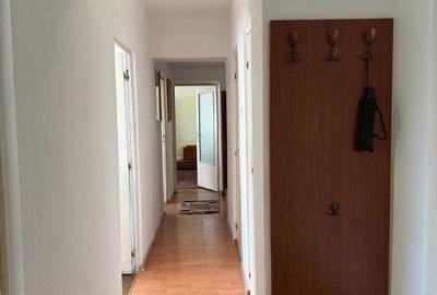 Apartament cu 3 camere decomandat în Central - 4