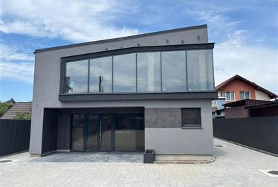 Spațiu comercial, de 162 mp, în Florești - 2