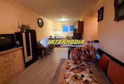 Apartament cu 2 camere decomandat în Cetate