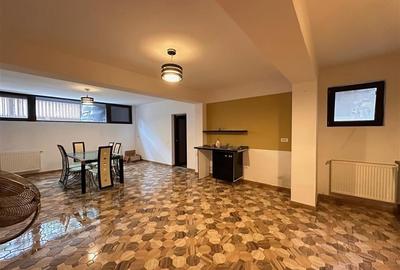 Duplex cu 10 camere cu Canalizare în Eminescu - 13