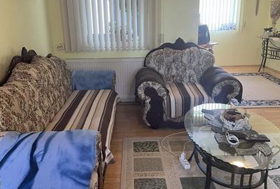 Casă cu 4 camere cu Teren 1400 Mp în Cenei - 1