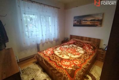 Apartament cu 3 camere semidecomandat, mobilat în Buziașului - 3