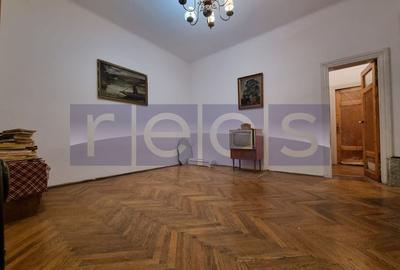 Casă cu 9 camere cu Teren 260 Mp în Unirii - 32