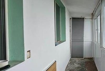 Apartament cu 3 camere decomandat în Giurgiului - 6