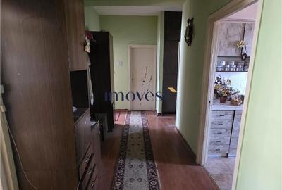 Apartament cu 3 camere decomandat în Central - 13