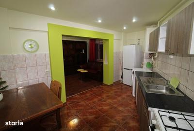 Apartament cu 4 camere în Rișca - 12