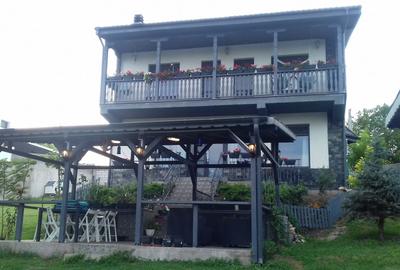 Casă individuală cu 6 camere cu Canalizare în Cernica - 2