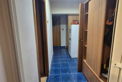 3 Camere Metrou Aparatorii Patriei - 3