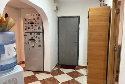 Apartament cu 4 camere decomandat, mobilat în Vitan - 2