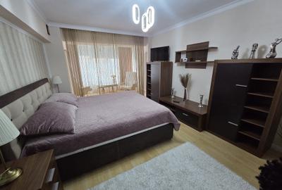 Apartament cu 3 camere decomandat, mobilat în Faleză - 9
