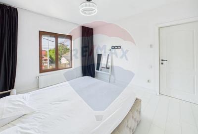 Casa / Vila cu 4 camere de vanzare in zona Est - 32