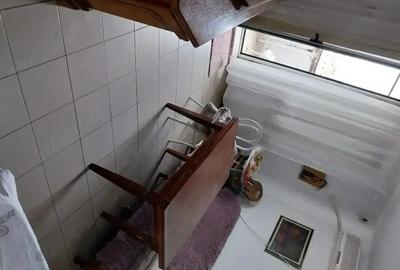 Apartament cu 2 camere decomandat în Lacul Tei - 5