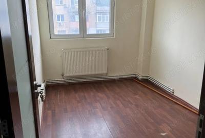 [Inchiriez] Apartament cu 3 Camere in Tecuci - Gheorghe Petrascu - 6