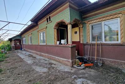 Casă cu 4 camere în Falaștoaca - 8