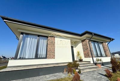 Vila cu 4 camere *500mp de teren* // Corbeanca