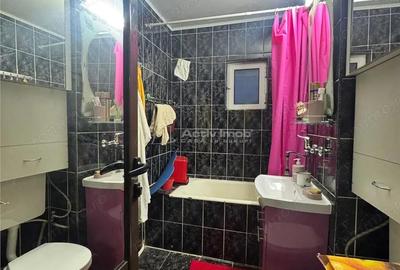 Apartament cu 3 camere decomandat în Gojdu - 8